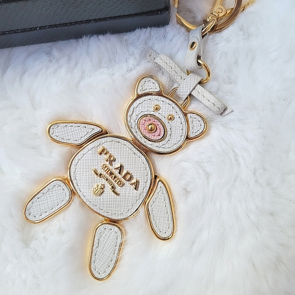 Prada bear keyring - Picture 1 of 9